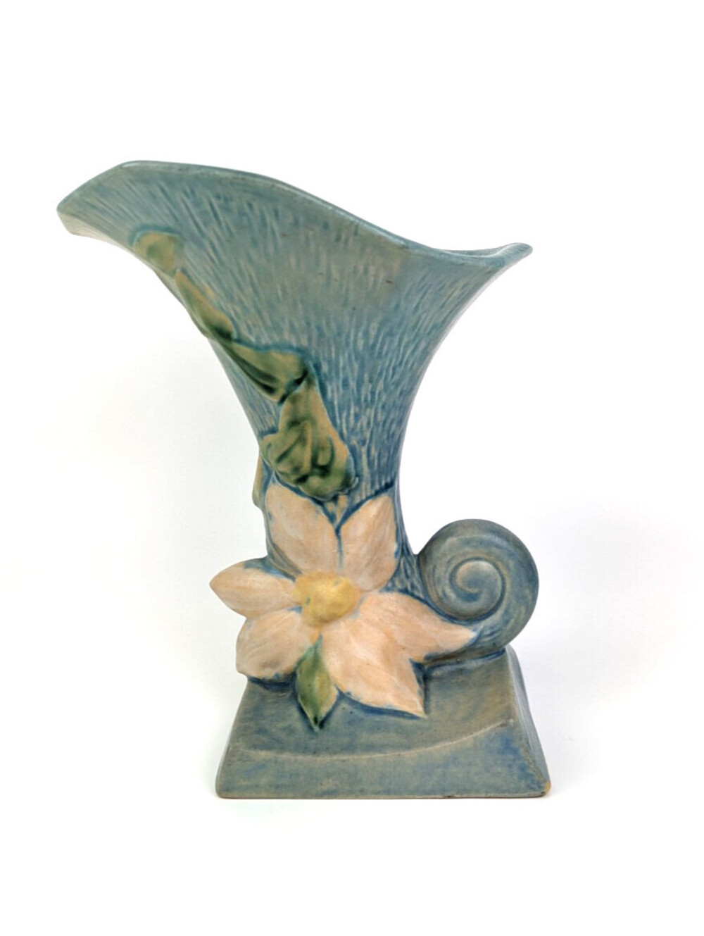 Vintage Roseville Pottery Clematis Blue Cornucopia Vase 191-8 Art Pottery 1944